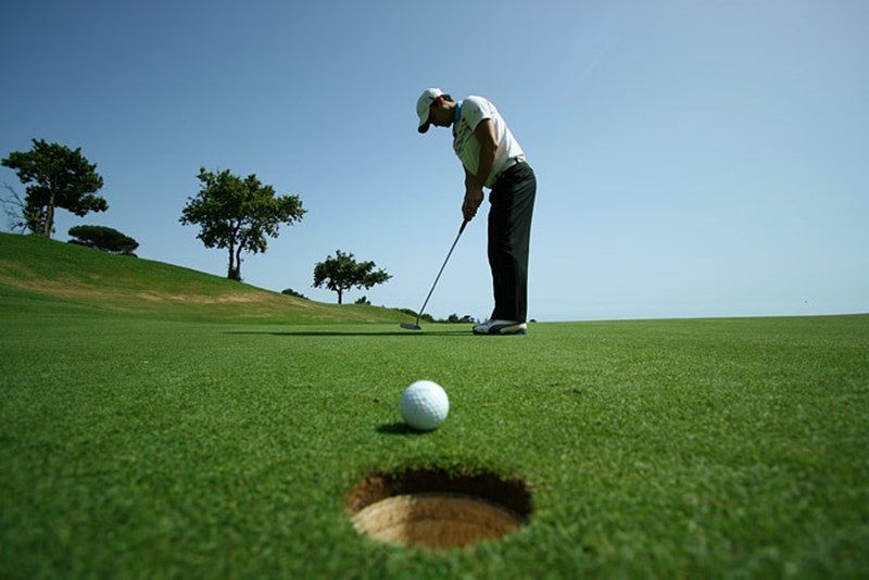 Tìm hiểu chi tiết luật chơi một vòng đấu trong golf