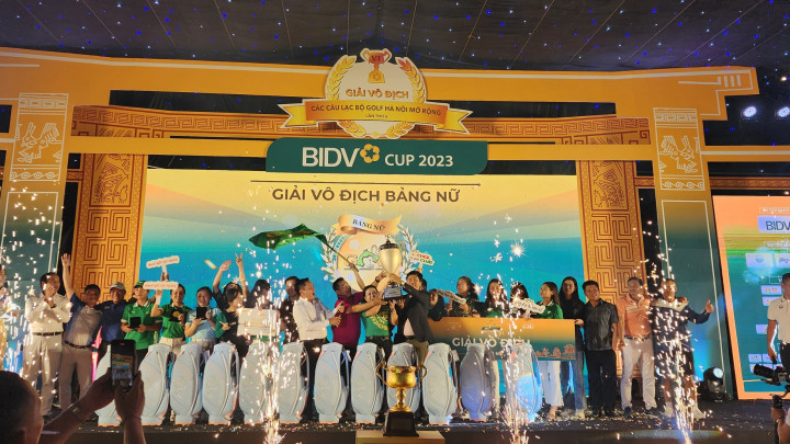 CLB Họ Nguyễn Thăng Long và CLB Khỉ Vàng giành chiến thắng tại VCK giải Vô địch các CLB Golf Hà Nội Mở rộng - BIDV Cup 2023