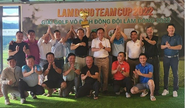 CLB Golf Đức Trọng vô địch giải Lam Dong Team Cup 2022