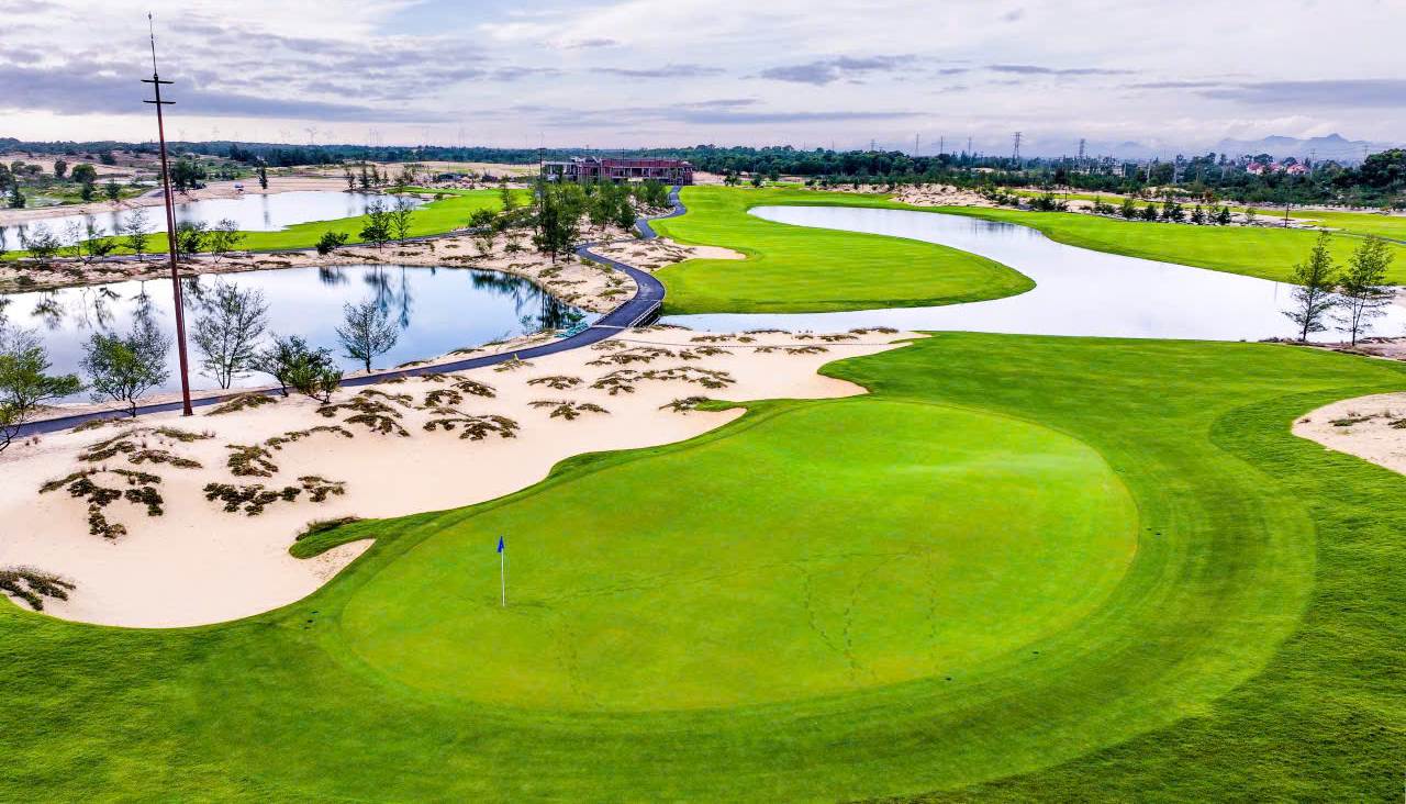 Blue Diamond Golf Links