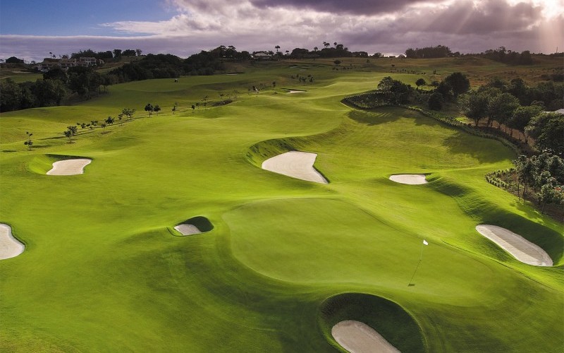 Royal Island Golf & Villas