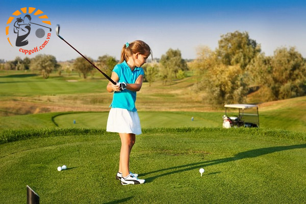 Tính cấp thiết của việc tham gia lớp học golf cho trẻ em ngay từ nhỏ 